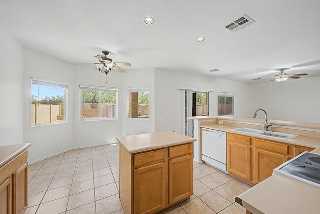 Photo - 16121 N 168th Ave