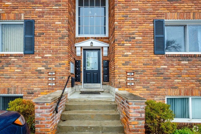 Building Photo - 31831 Grand River Ave Unit 117 Rental