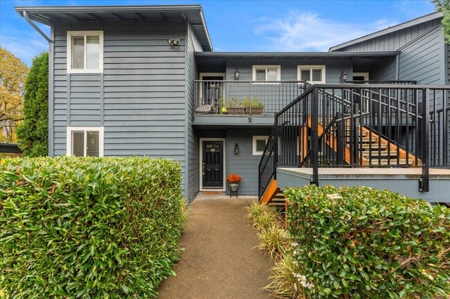 Building Photo - 1938 NW 143rd Ave