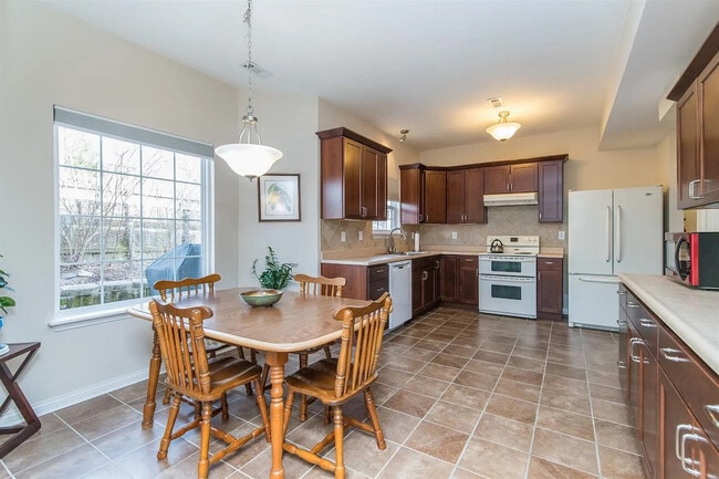 Photo - 4616 Landing Dr