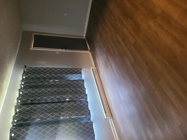 Photo - 1910 Larkswood Dr