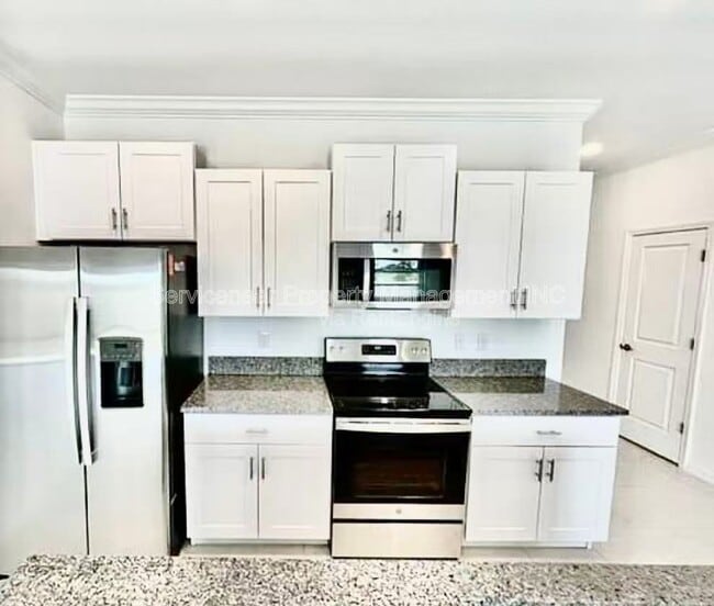 Photo - 21822 Adriatic Ln