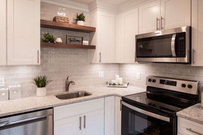 Photo - The Parkview at Polifly: In-Unit Washer & ...