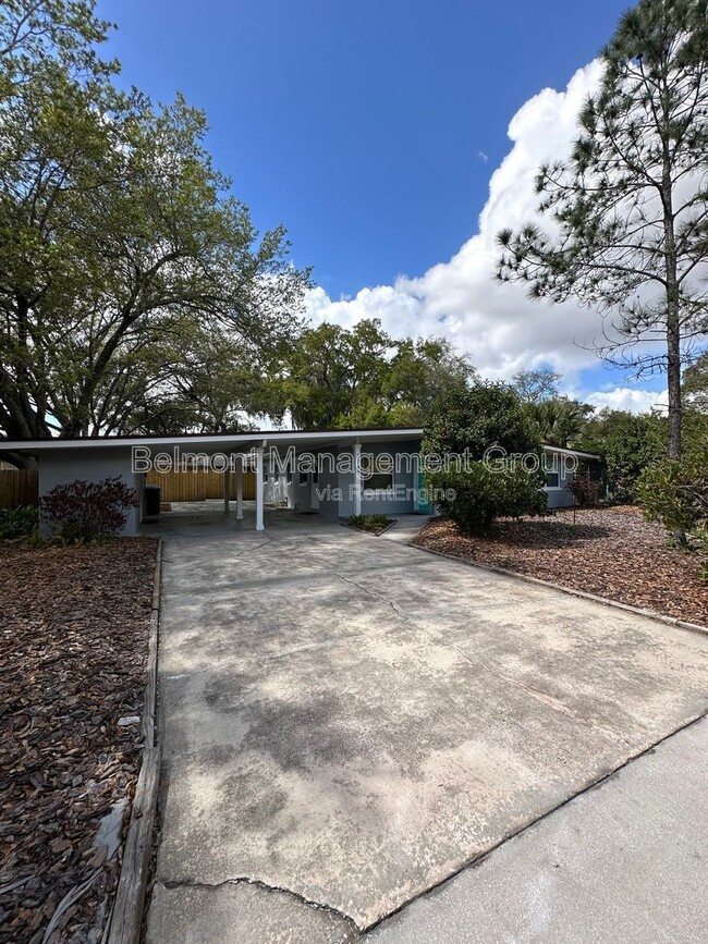 Building Photo - 2743 Sanbina St