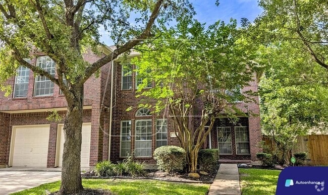 Building Photo - 911 Tyler Run Rental