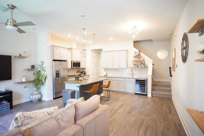 Photo - 11475 Surfline Ct