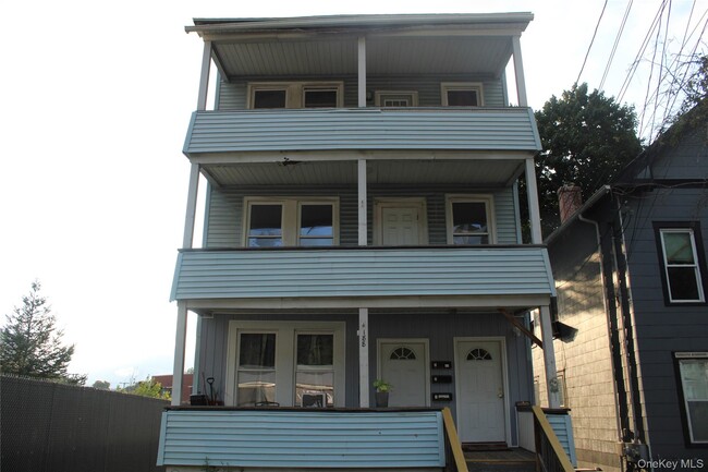 Building Photo - 188 N Hamilton St Unit 2