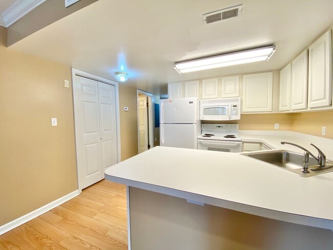 Photo - FRANKLIN STATION CONDOMINIUMS, UNIT 101 Unit 1