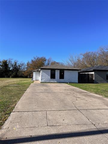 3848 Waldorf St