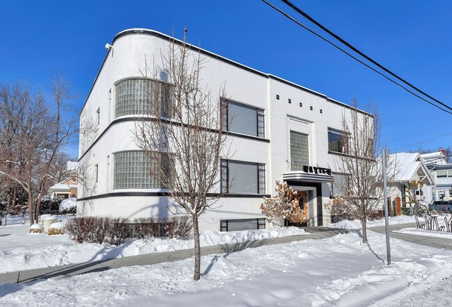 Photo - Luxury Living near the Heart of Downtown Boise | Fully Furnished!