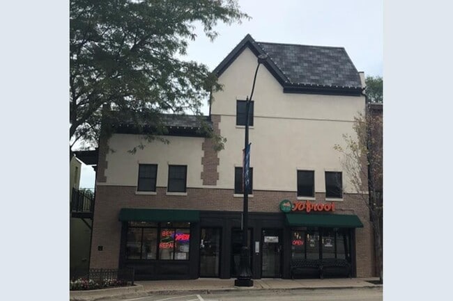 Photo - 620 N Milwaukee Ave Unit C
