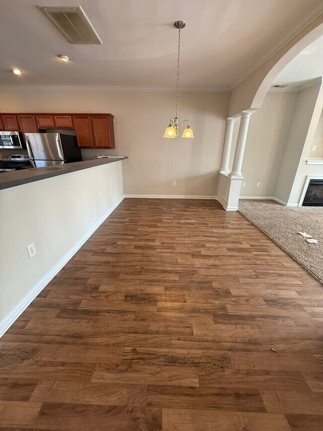 Photo - Beautiful 3 Bedroom 2.5 Bath SPACIOUS town home! Community Playground and Picnic area!