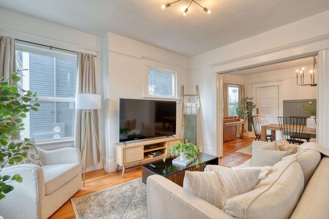 1032-1036 Southeast 12th Avenue-SI ID1309849P