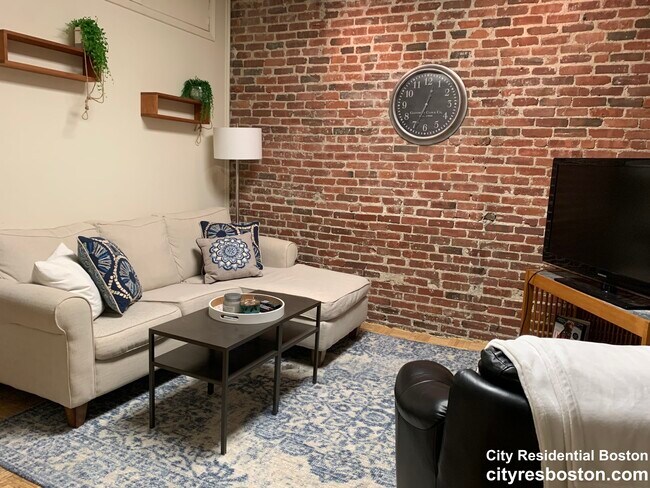 1109 Boylston St Unit b