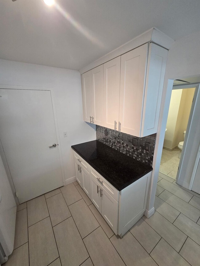 Photo - 336 N Birch Rd Unit 2-C