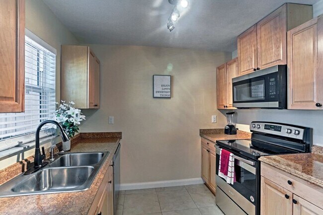 Photo - 4120 SE 18th Pl Unit Cape Coral 2 Bed