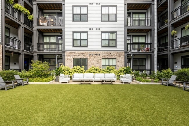 Photo - Meeder Flats Apartment Homes
