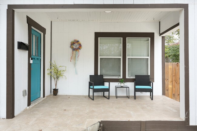 Photo - 1007 Avant Ave