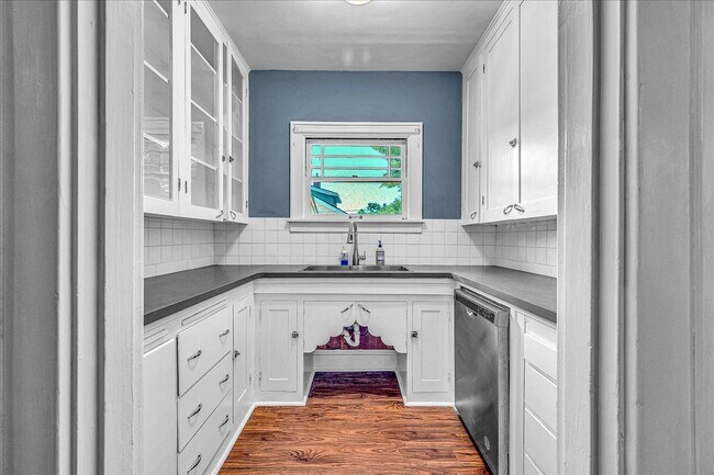 Photo - 2805 SE 25th Ave