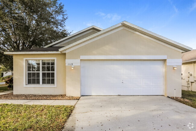 Building Photo - 1119 Clear Creek Cir Rental