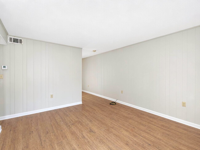 Photo - 1009 Hondo Ave Unit B