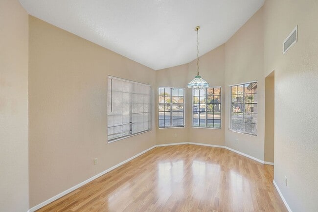 Photo - Beautiful Ahwatukee Home!