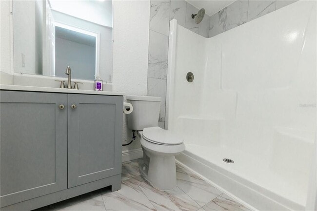 Photo - 1741 Fairfield St