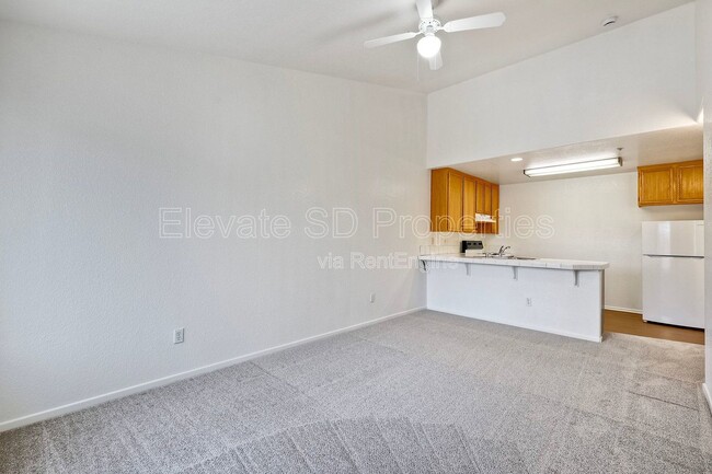 Photo - 9430 Winter Gdns Blvd Unidad 14