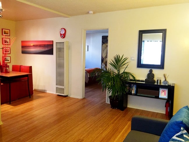 Photo - 20 20th Ave Unit B