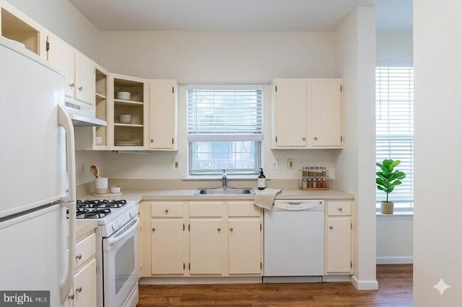 Photo - 5091 Beech Ct