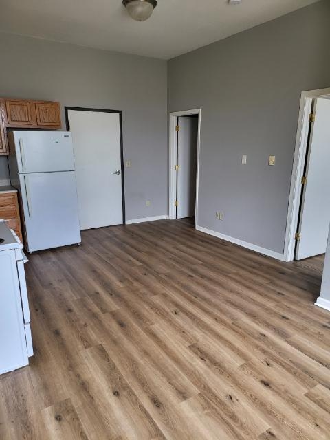 Photo - 110 S Webster Ave