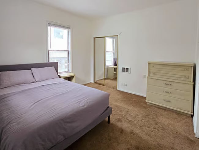 Main Bedroom with A/C, Air Filter