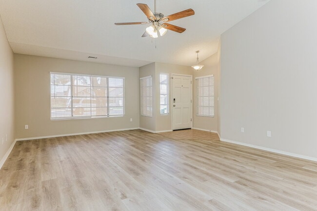 Photo - 4526 E Towne Ln