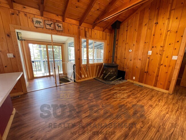 Photo - Adorable lake view property in Crystal Bay! House
