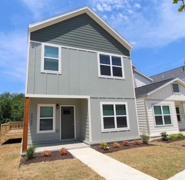 Building Photo - 2063 S Florida Way