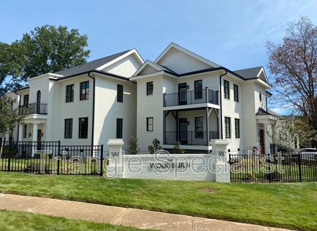 Photo - 2018 Smallwood Dr Unit A