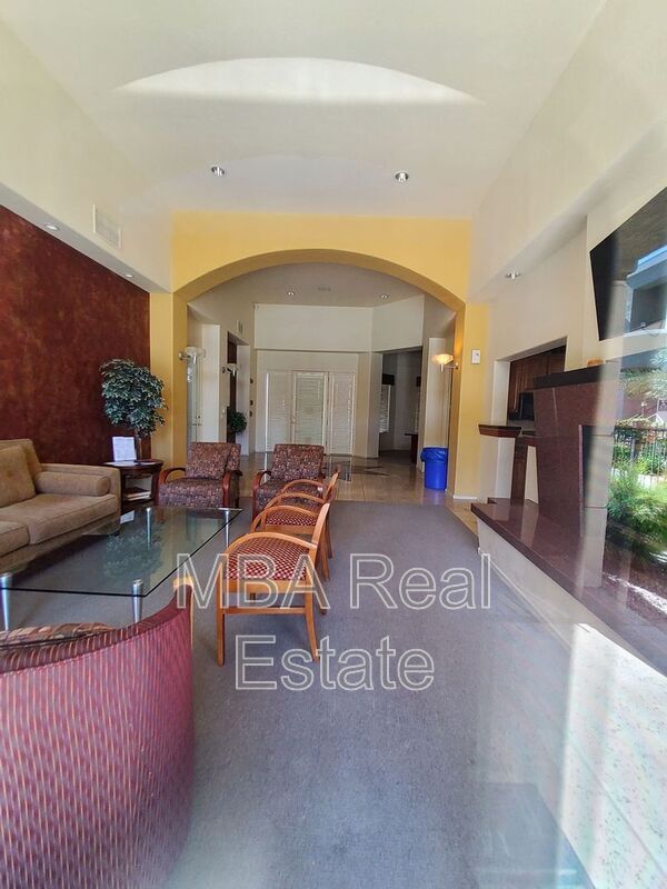 Photo - 5303 N 7th St Unidad 223