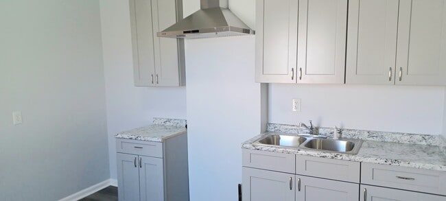 Photo - 2922 Gravier St