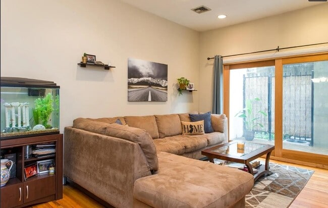 Photo - 222 Clinton St Unit 7