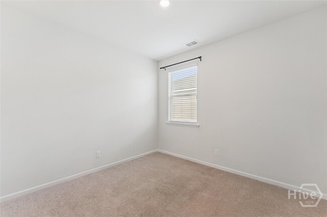 Building Photo - 116 Buttermere Wy