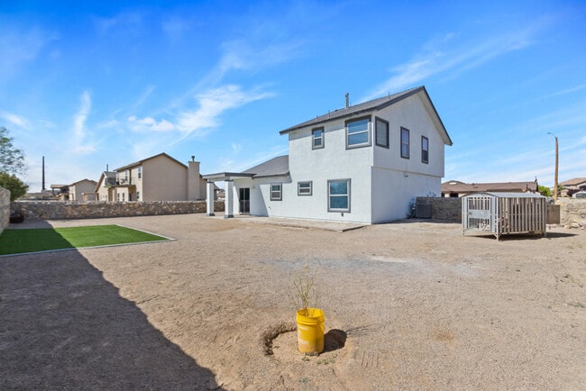 Photo - 6228 Brillo Luna St