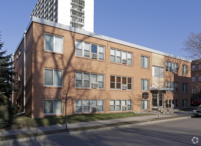 Photo - Highland Park Apartments