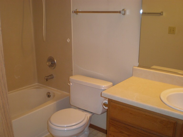 Bathroom - 119 E Spence St Unit 119 E Spence