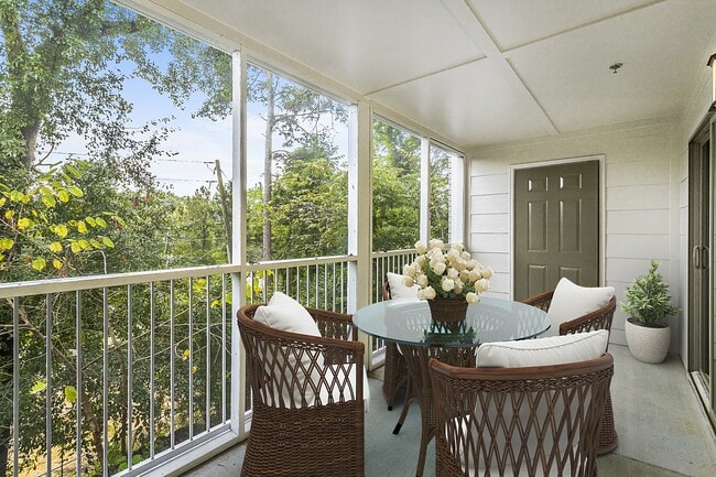 Photo - Hawthorne at Wisteria