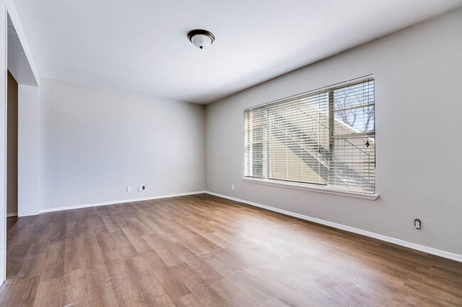 Photo - 1425 Austin St Unit 1425 Austin St.