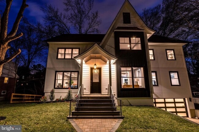 Photo - 6535 Mulroy St House