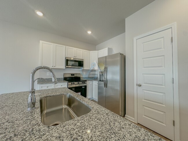 Photo - 6166 Bemis Springs Dr