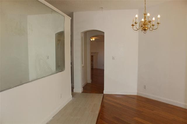 Photo - 3325 Bluegrass Dr