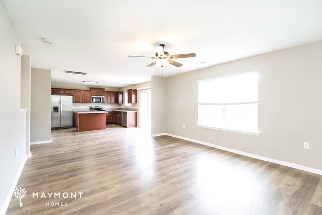 Photo - 1800 Windy Willow Ln