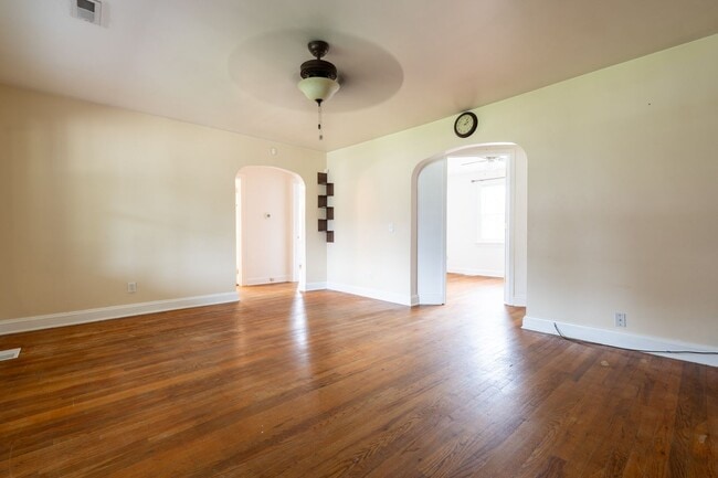 Photo - MOVE IN READY 3 Bedroom in Chesapeake!